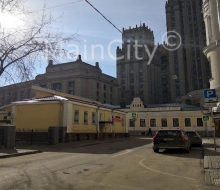 Аренда особняка в Москве в центре Москвы STREET RETAIL 